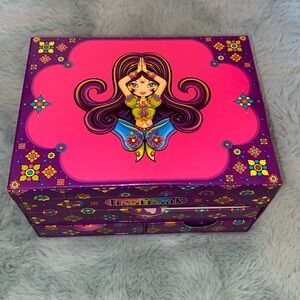 Lisa Frank stationary kit box